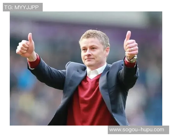 卡里克接任曼联临时主帅索尔斯克亚遭球员反对引发关注 卡里克接任曼联临时主帅索尔斯克亚遭球员反对引发关注